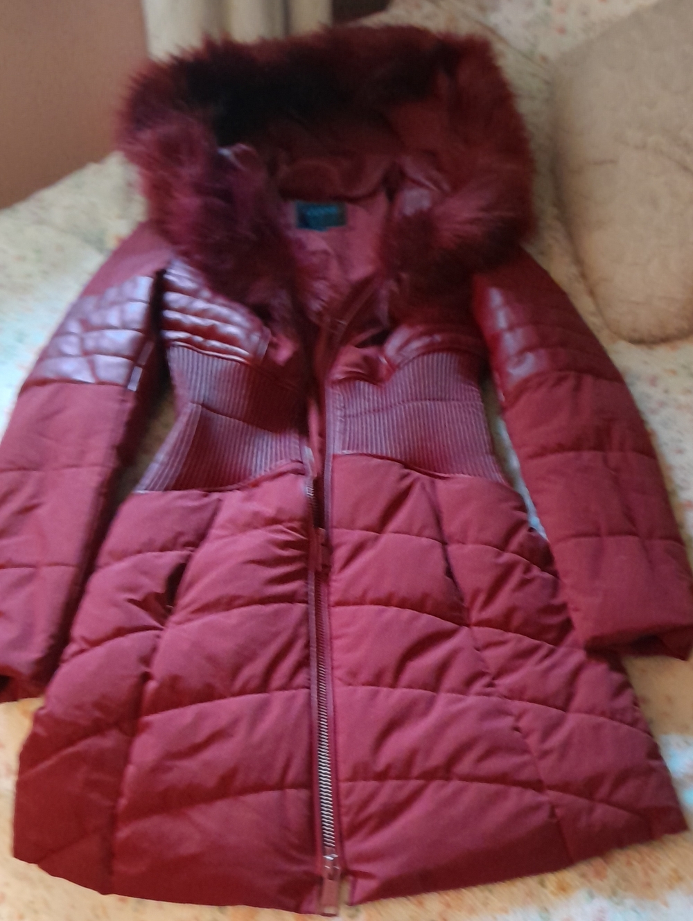 Guess Women's Burgundy Quilted Hooded Puffer with Faux Fur